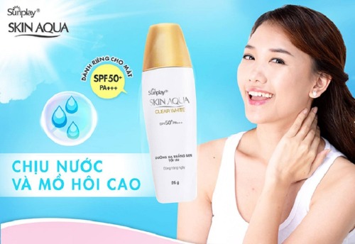 Sunplay Skin Aqua Clear White chống nước và chống mồ hôi