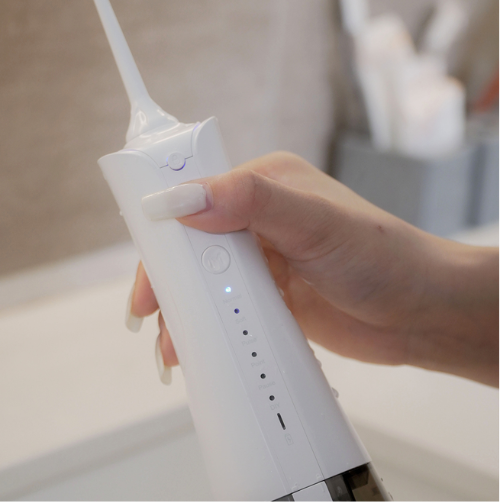 Aquapulse X6 mang lại hiệu quả cao trong việc vệ sinh răng miệng